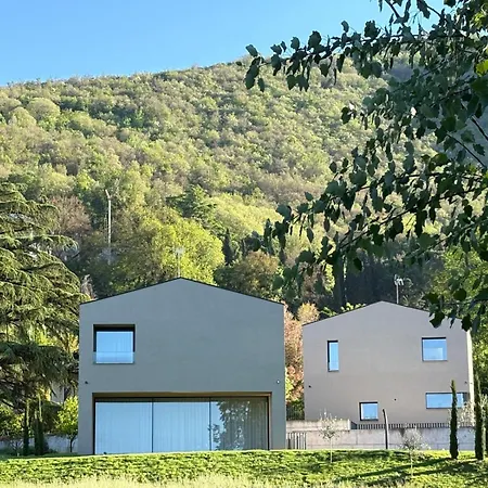 Gemma & Garda, Iseo, Franciacorta Villa
